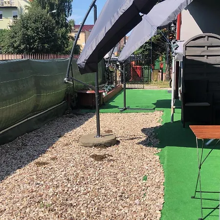 לינה וארוחת בוקר Arenia -filia Kompleksu Arena Slonca