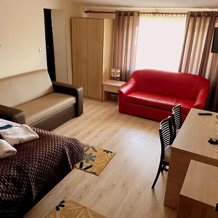 Arenia -filia Kompleksu Arena Slonca B&B 웨바