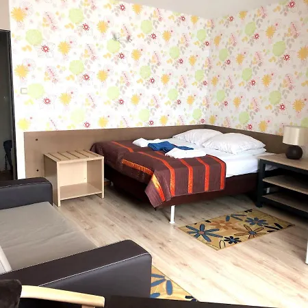 B&B Arenia -filia Kompleksu Arena Slonca