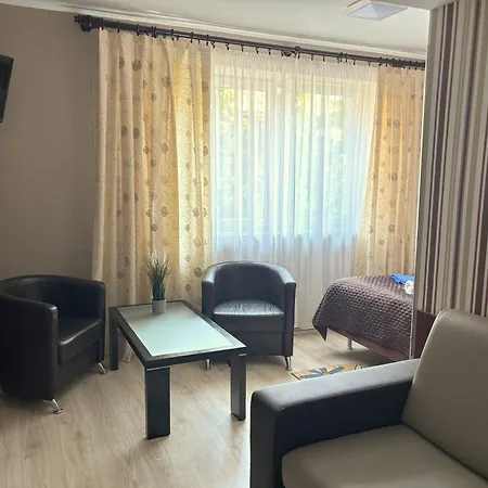 B&B Arenia -filia Kompleksu Arena Slonca