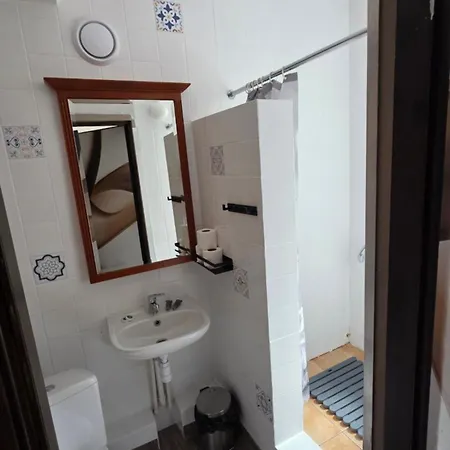 Arenia -filia Kompleksu Arena Slonca B&B 웨바