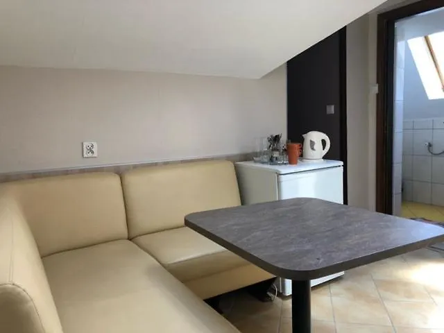 Arenia -filia Kompleksu Arena Słońca Nocleg ze śniadaniem