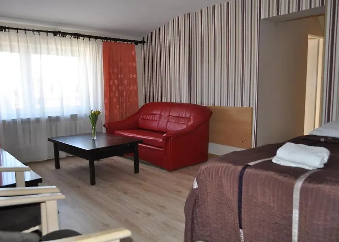 Nocleg ze śniadaniem Arenia -filia Kompleksu Arena Słońca 3*